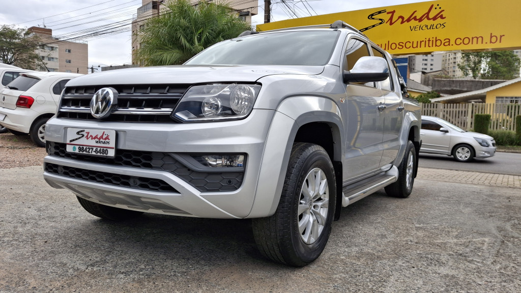 Imagem do veículo VOLKSWAGEN AMAROK 2.0 COMFORTLINE 4X4 CD 16V TURBO INTERCOOLER DIESEL 4P AUTOMÁTICO