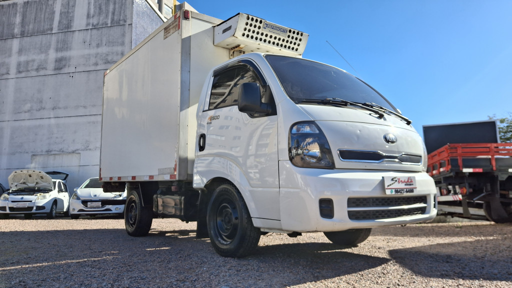 Imagem do veículo KIA BONGO 2.5 K-2500 4X2 CS TURBO DIESEL 2P MANUAL