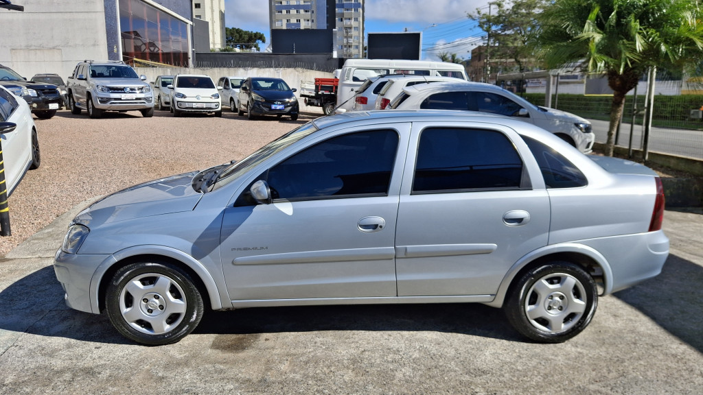 Imagem do veículo CHEVROLET CORSA 1.4 MPFI PREMIUM SEDAN 8V FLEX 4P MANUAL