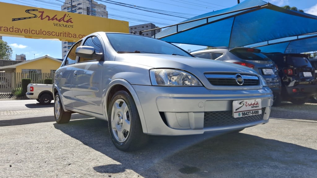 Imagem do veículo CHEVROLET CORSA 1.4 MPFI PREMIUM SEDAN 8V FLEX 4P MANUAL