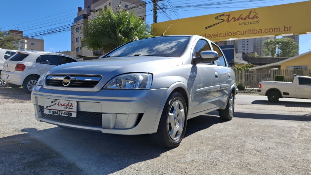 Imagem do veículo CHEVROLET CORSA 1.4 MPFI PREMIUM SEDAN 8V FLEX 4P MANUAL
