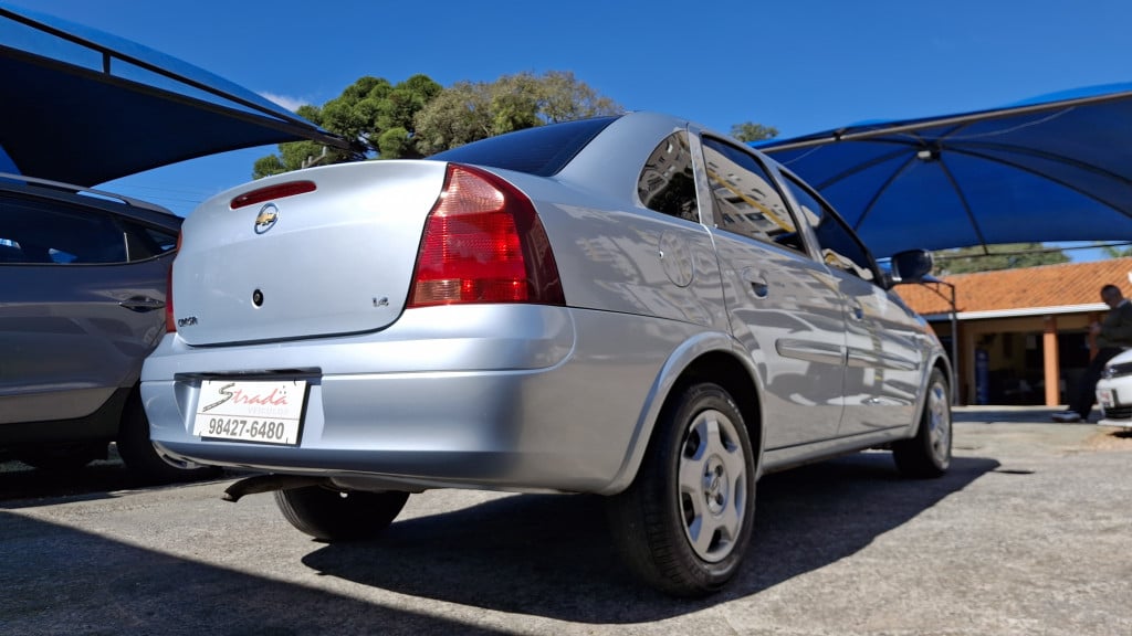 Imagem do veículo CHEVROLET CORSA 1.4 MPFI PREMIUM SEDAN 8V FLEX 4P MANUAL