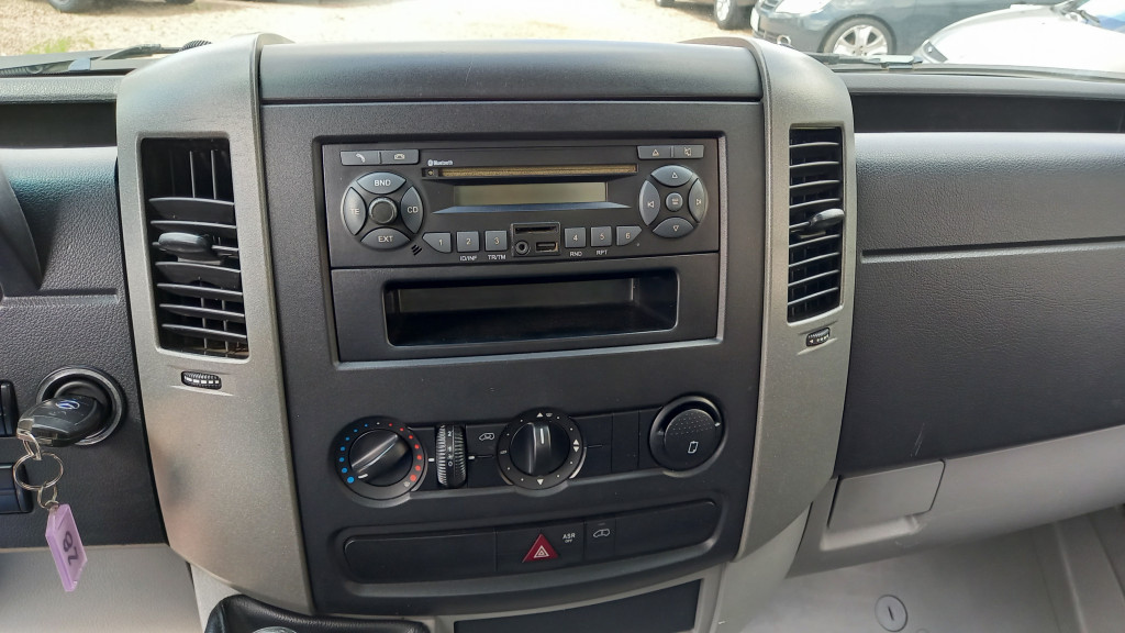 Imagem do veículo MERCEDES-BENZ SPRINTER 2.2 CDI DIESEL CHASSIS 415 LONGO MANUAL