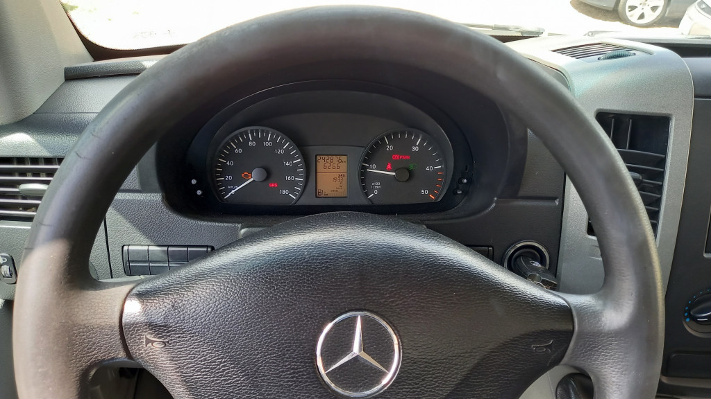 Imagem do veículo MERCEDES-BENZ SPRINTER 2.2 CDI DIESEL CHASSIS 415 LONGO MANUAL