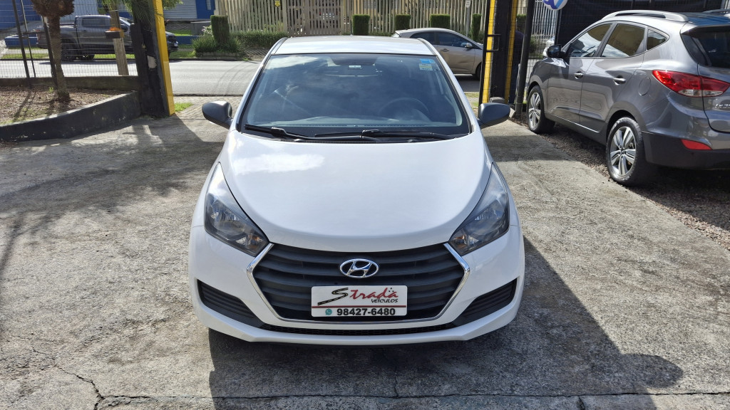 Imagem do veículo HYUNDAI HB20 1.0 COMFORT 12V FLEX 4P MANUAL