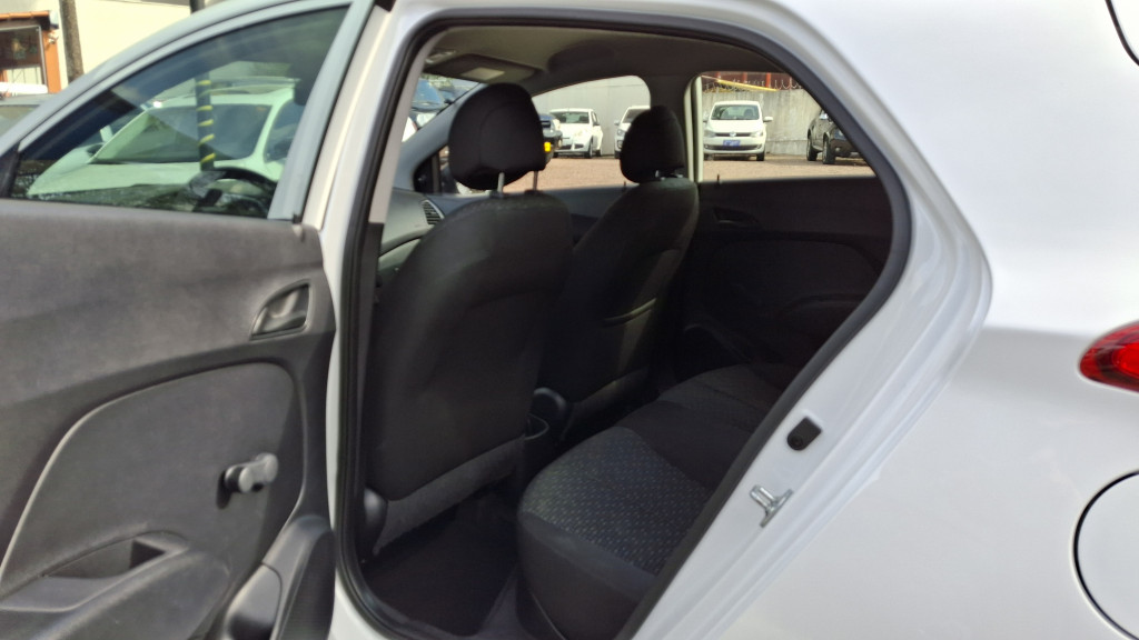 Imagem do veículo HYUNDAI HB20 1.0 COMFORT 12V FLEX 4P MANUAL