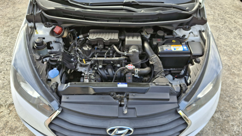 Imagem do veículo HYUNDAI HB20 1.0 COMFORT 12V FLEX 4P MANUAL
