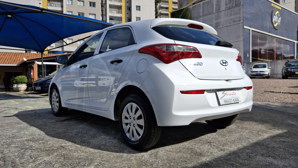 Imagem do veículo HYUNDAI HB20 1.0 COMFORT 12V FLEX 4P MANUAL