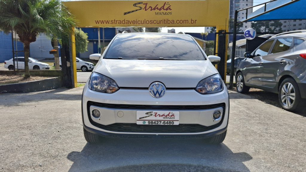 Imagem do veículo VOLKSWAGEN CROSS UP 1.0 TSI 12V FLEX 4P MANUAL