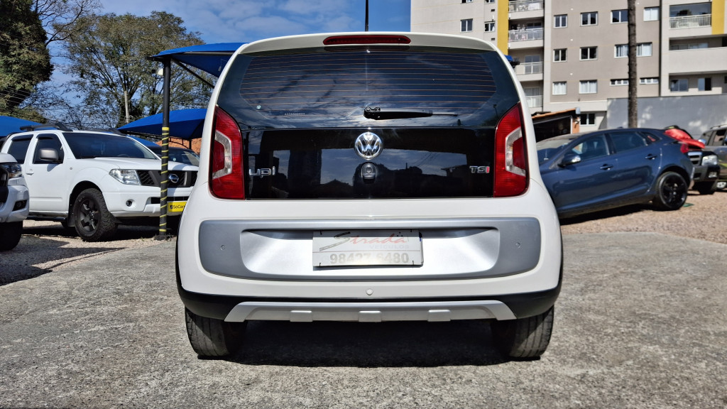 Imagem do veículo VOLKSWAGEN CROSS UP 1.0 TSI 12V FLEX 4P MANUAL