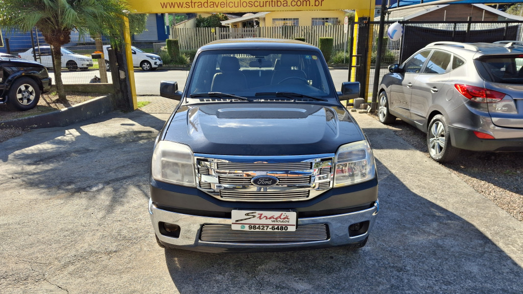 Imagem do veículo FORD RANGER 2.3 XLT 16V 4X2 CD GASOLINA 4P MANUAL