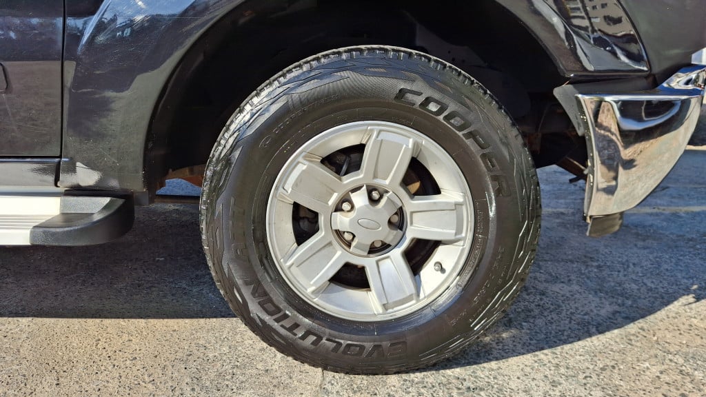 Imagem do veículo FORD RANGER 2.3 XLT 16V 4X2 CD GASOLINA 4P MANUAL