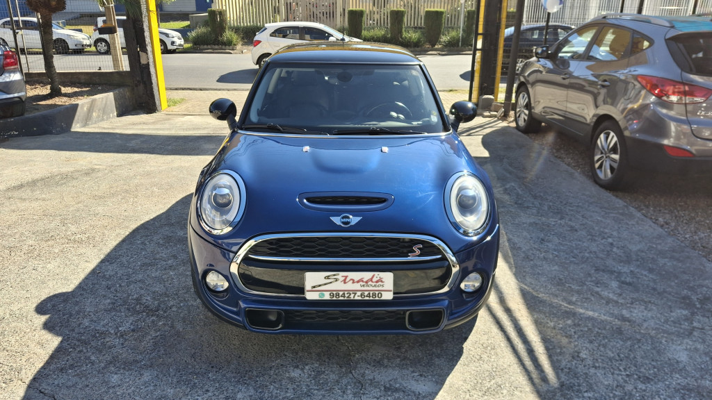 Imagem do veículo MINI COOPER 2.0 S EXCLUSIVE 16V TURBO GASOLINA 2P AUTOMÁTICO
