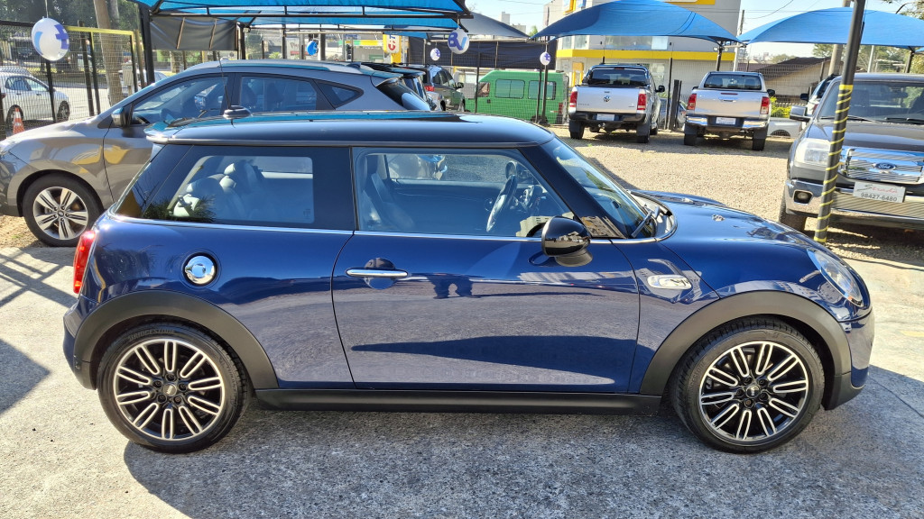 Imagem do veículo MINI COOPER 2.0 S EXCLUSIVE 16V TURBO GASOLINA 2P AUTOMÁTICO
