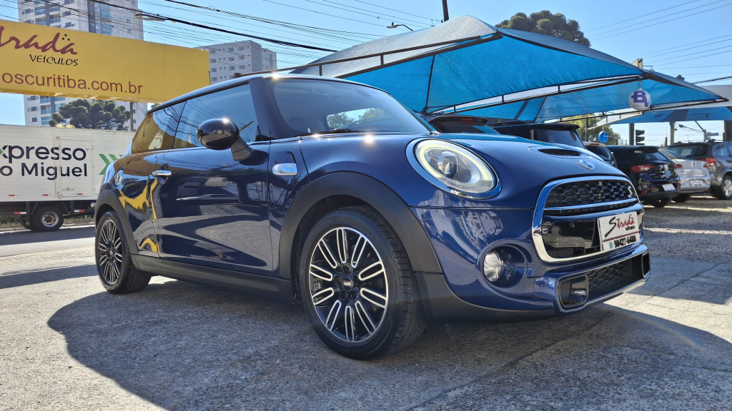 Imagem do veículo MINI COOPER 2.0 S EXCLUSIVE 16V TURBO GASOLINA 2P AUTOMÁTICO