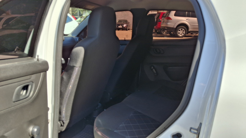 Imagem do veículo RENAULT KWID 1.0 12V SCE FLEX ZEN MANUAL