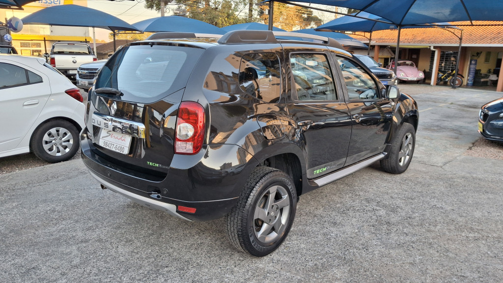 Imagem do veículo RENAULT DUSTER 2.0 DYNAMIQUE 4X2 16V FLEX 4P AUTOMÁTICO