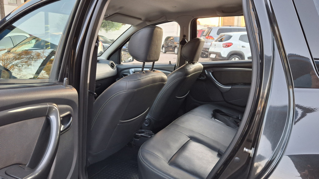 Imagem do veículo RENAULT DUSTER 2.0 DYNAMIQUE 4X2 16V FLEX 4P AUTOMÁTICO