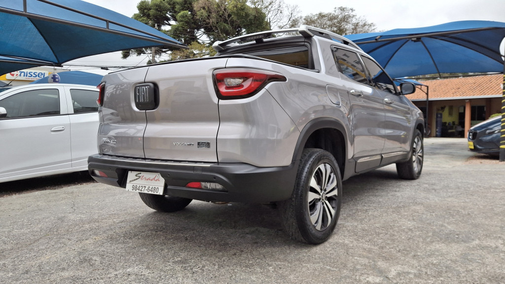 Imagem do veículo FIAT TORO 2.0 16V TURBO DIESEL VOLCANO 4WD AT9