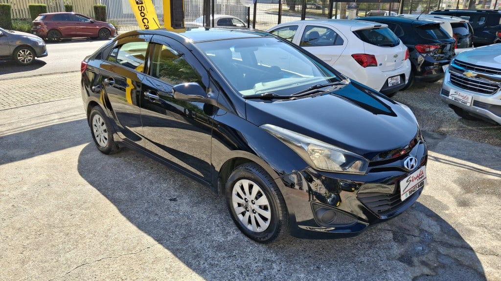 Imagem do veículo HYUNDAI HB20S 1.6 COMFORT PLUS 16V FLEX 4P MANUAL
