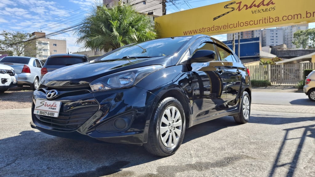 Imagem do veículo HYUNDAI HB20S 1.6 COMFORT PLUS 16V FLEX 4P MANUAL