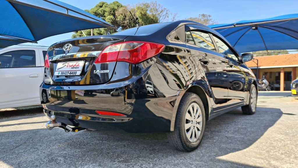 Imagem do veículo HYUNDAI HB20S 1.6 COMFORT PLUS 16V FLEX 4P MANUAL