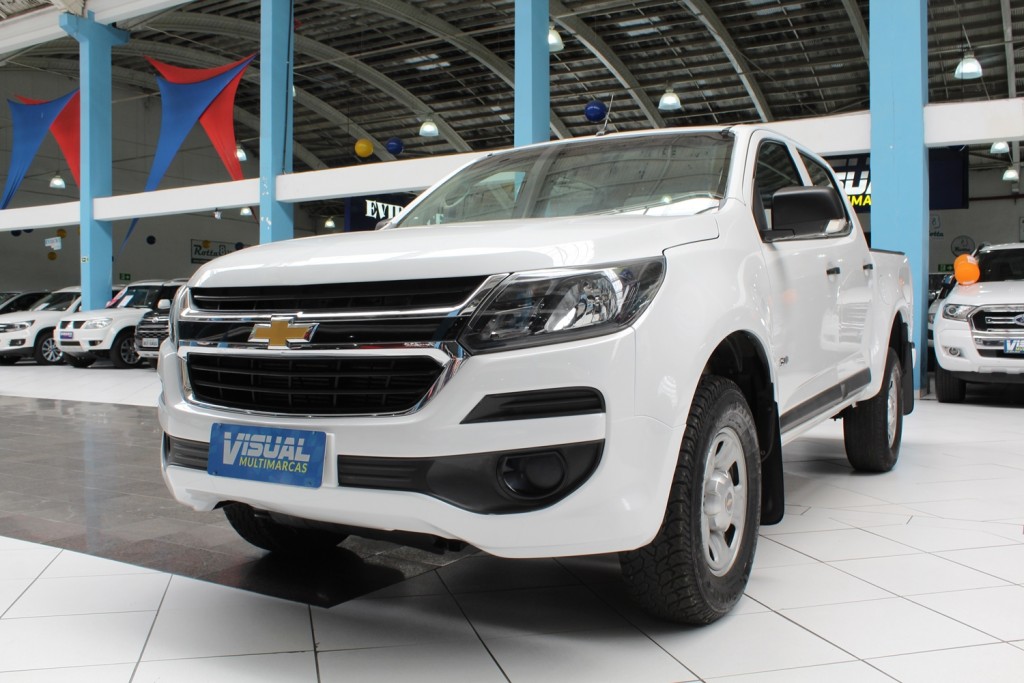 CHEVROLET S10 LS CD 2.8 4X4 DIESEL 4P MANUAL 6M - 2018 - BRANCO CHEVROLET S10 LS CD 2.8 4X4 DIESEL 4P MANUAL 6M - 2018 - BRANCO