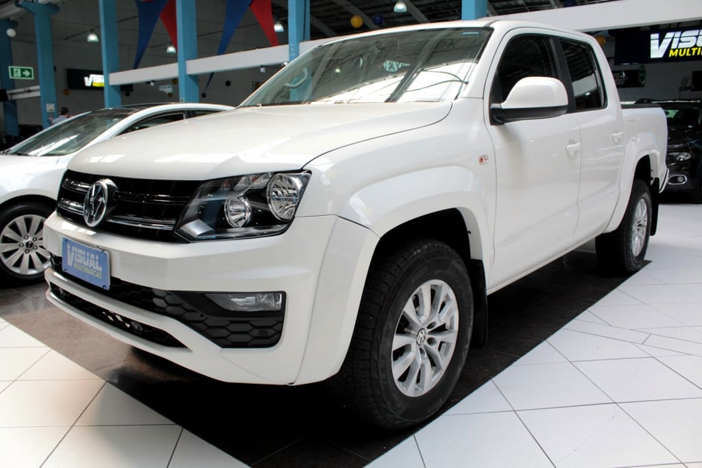 VOLKSWAGEN AMAROK TRENDLINE 2.0 CD 4X4 TURBO DIESEL 4P AUTOMÁTICO 8M - 2018 - BRANCO VOLKSWAGEN AMAROK TRENDLINE 2.0 CD 4X4 TURBO DIESEL 4P AUTOMÁTICO 8M - 2018 - BRANCO