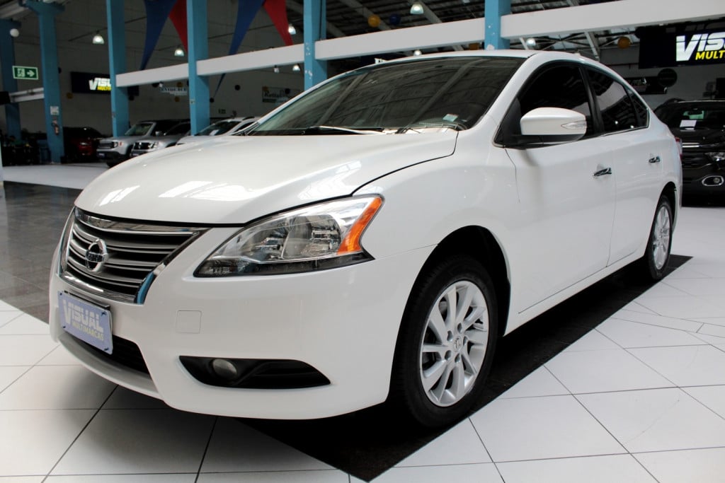 NISSAN SENTRA 2.0 SV FLEX 4P AUTOMÁTICO CVT - 2015 - BRANCO NISSAN SENTRA 2.0 SV FLEX 4P AUTOMÁTICO CVT - 2015 - BRANCO