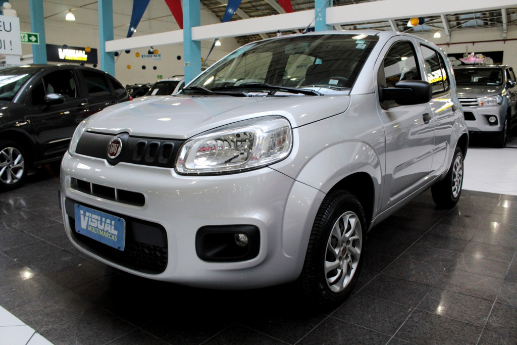 FIAT UNO 1.0 ATTRACTIVE 4P FLEX MANUAL - 2016 - PRATA FIAT UNO 1.0 ATTRACTIVE 4P FLEX MANUAL - 2016 - PRATA