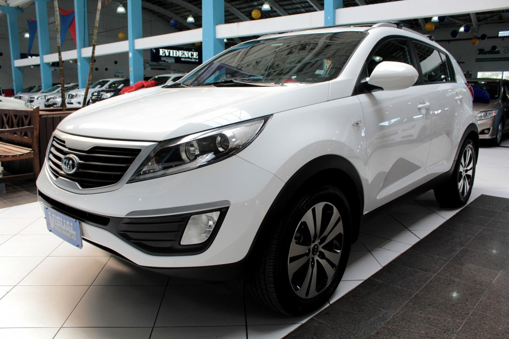 KIA SPORTAGE 2.0 LX FLEX 4P AUTOMÁTICO 6M - 2014 - BRANCO KIA SPORTAGE 2.0 LX FLEX 4P AUTOMÁTICO 6M - 2014 - BRANCO
