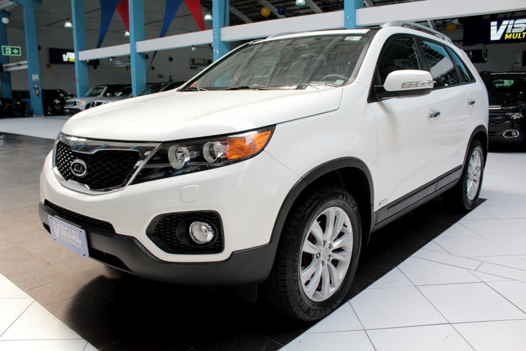 KIA SORENTO 3.5 V6 4P AWD AUTOMÁTICO 6M - 2013 - BRANCO KIA SORENTO 3.5 V6 4P AWD AUTOMÁTICO 6M - 2013 - BRANCO