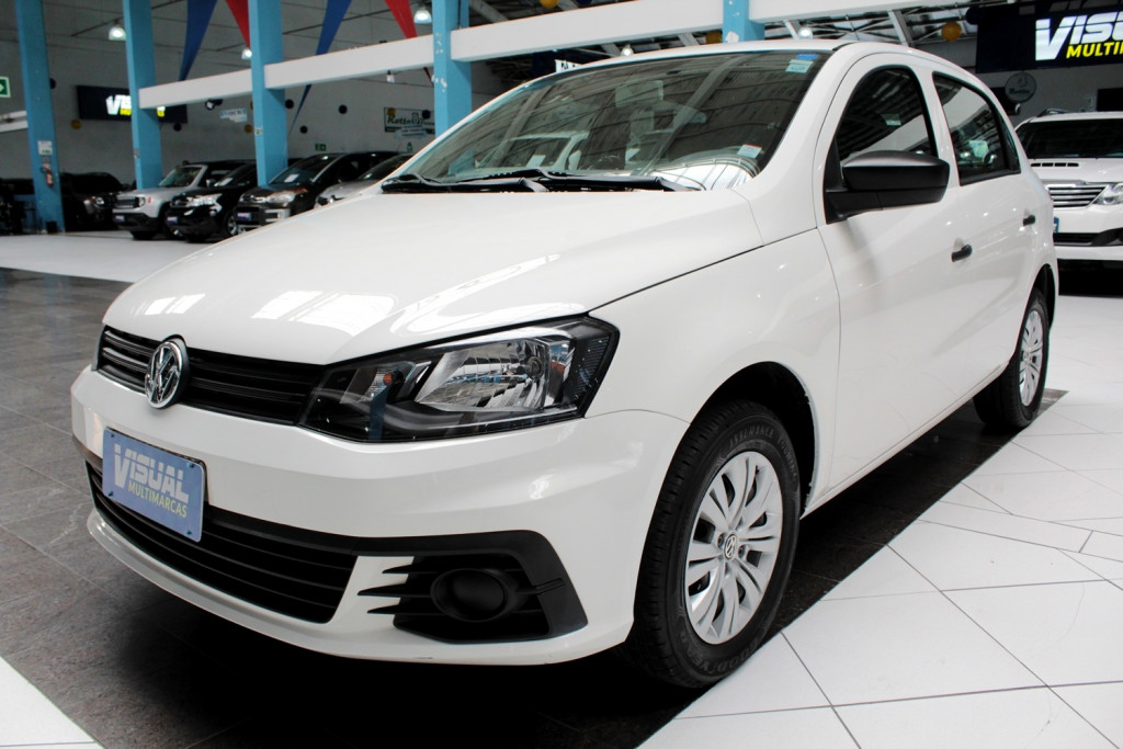 VOLKSWAGEN GOL 1.6 TRENDLINE TOTALFLEX 4P MANUAL - 2018 - BRANCO VOLKSWAGEN GOL 1.6 TRENDLINE TOTALFLEX 4P MANUAL - 2018 - BRANCO