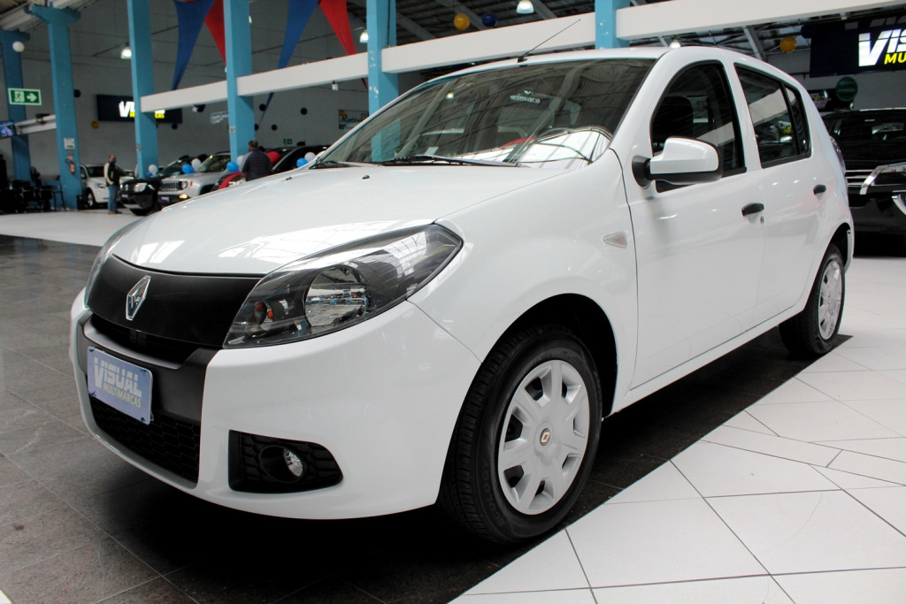 RENAULT SANDERO 1.0 EXPRESSION FLEX 4P MANUAL - 2014 - BRANCO RENAULT SANDERO 1.0 EXPRESSION FLEX 4P MANUAL - 2014 - BRANCO