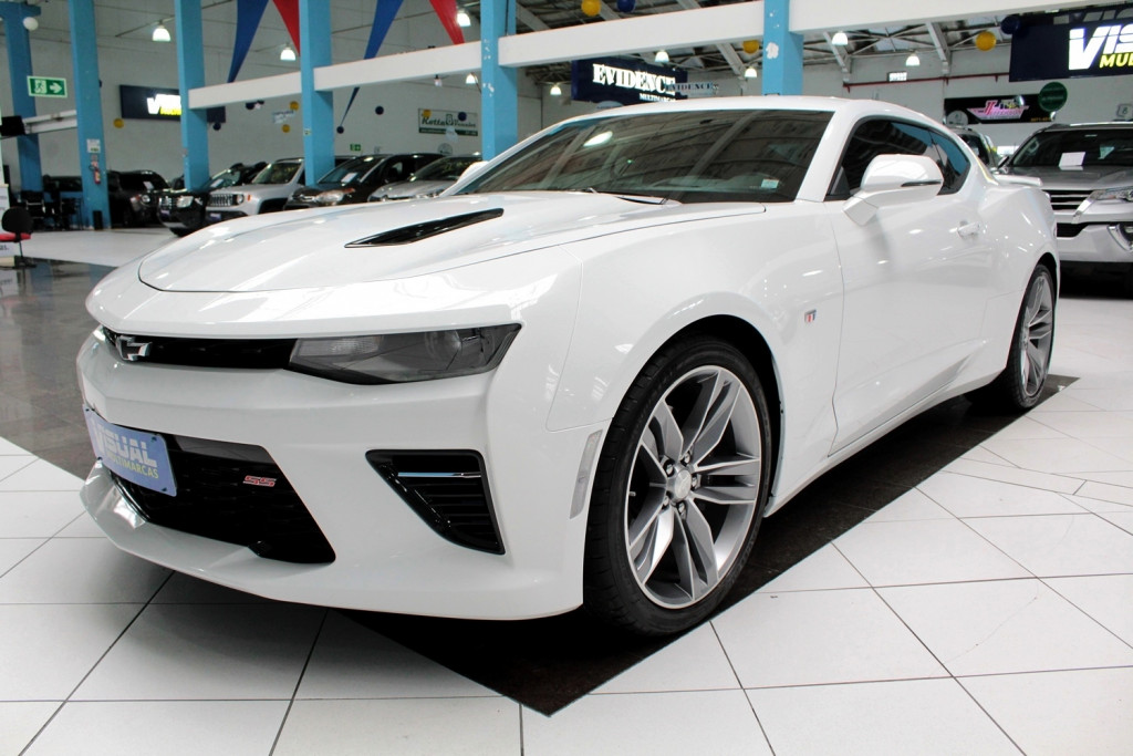 CHEVROLET CAMARO 6.2 COUPÉ V8 2P AUTOMÁTICO 8M - 2017 - BRANCO CHEVROLET CAMARO 6.2 COUPÉ V8 2P AUTOMÁTICO 8M - 2017 - BRANCO