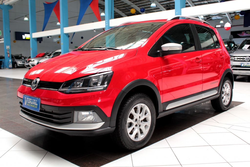 VOLKSWAGEN CROSSFOX 1.6 FLEX 4P MANUAL - 2016 - VERMELHO VOLKSWAGEN CROSSFOX 1.6 FLEX 4P MANUAL - 2016 - VERMELHO