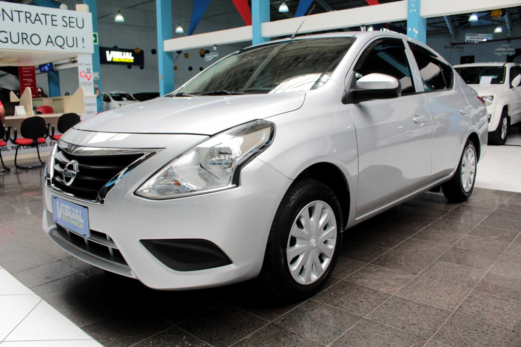 NISSAN VERSA 1.0 FLEX 4P MANUAL - 2019 - PRATA NISSAN VERSA 1.0 FLEX 4P MANUAL - 2019 - PRATA