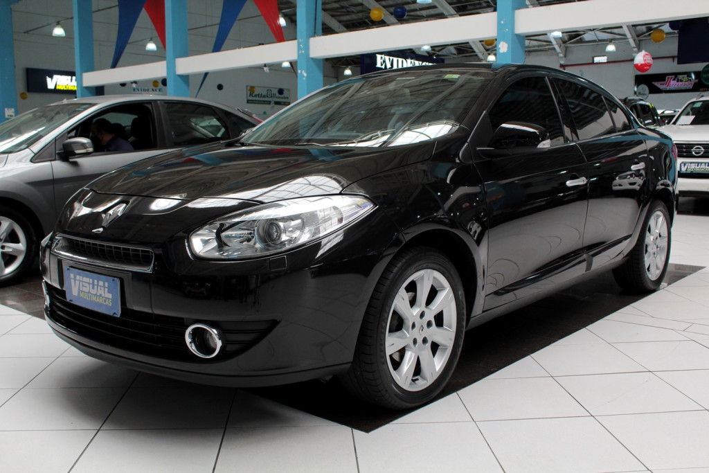 RENAULT FLUENCE 2.0 PRIVILÉGE FLEX 4P AUTOMÁTICO CVT 6M - 2014 - PRETO RENAULT FLUENCE 2.0 PRIVILÉGE FLEX 4P AUTOMÁTICO CVT 6M - 2014 - PRETO
