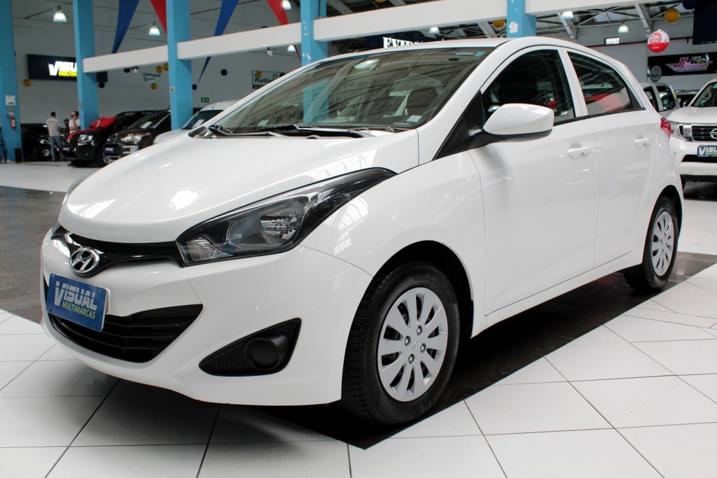 HYUNDAI HB20 1.0 COMFORT FLEX 4P MANUAL - 2014 - BRANCO HYUNDAI HB20 1.0 COMFORT FLEX 4P MANUAL - 2014 - BRANCO