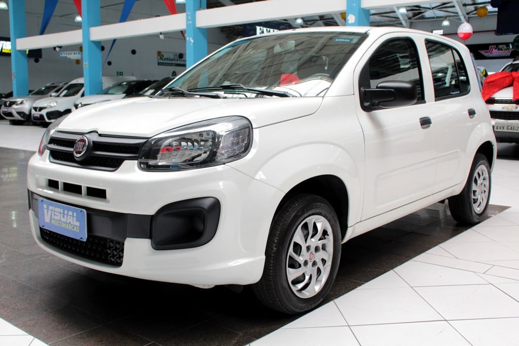 FIAT UNO 1.0 DRIVE FLEX 4P MANUAL - 2018 - BRANCO FIAT UNO 1.0 DRIVE FLEX 4P MANUAL - 2018 - BRANCO