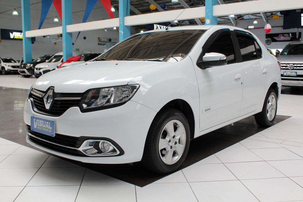 RENAULT LOGAN 1.6 DYNAMIQUE FLEX 4P MANUAL - 2015 - BRANCO RENAULT LOGAN 1.6 DYNAMIQUE FLEX 4P MANUAL - 2015 - BRANCO