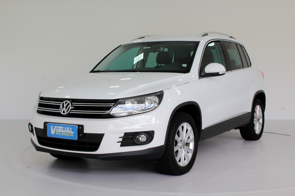 VOLKSWAGEN TIGUAN 2.0 TSI AWD 4P AUTOMÁTICO 6M - 2015 - BRANCO VOLKSWAGEN TIGUAN 2.0 TSI AWD 4P AUTOMÁTICO 6M - 2015 - BRANCO
