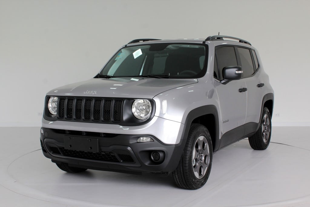 JEEP RENEGADE 1.8 FLEX 4P AUTOMÁTICO 6M - 2021 - PRATA JEEP RENEGADE 1.8 FLEX 4P AUTOMÁTICO 6M - 2021 - PRATA