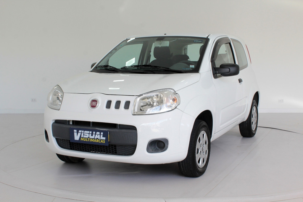 FIAT UNO 1.0 VIVACE FLEX 2P MANUAL - 2014 - BRANCO FIAT UNO 1.0 VIVACE FLEX 2P MANUAL - 2014 - BRANCO