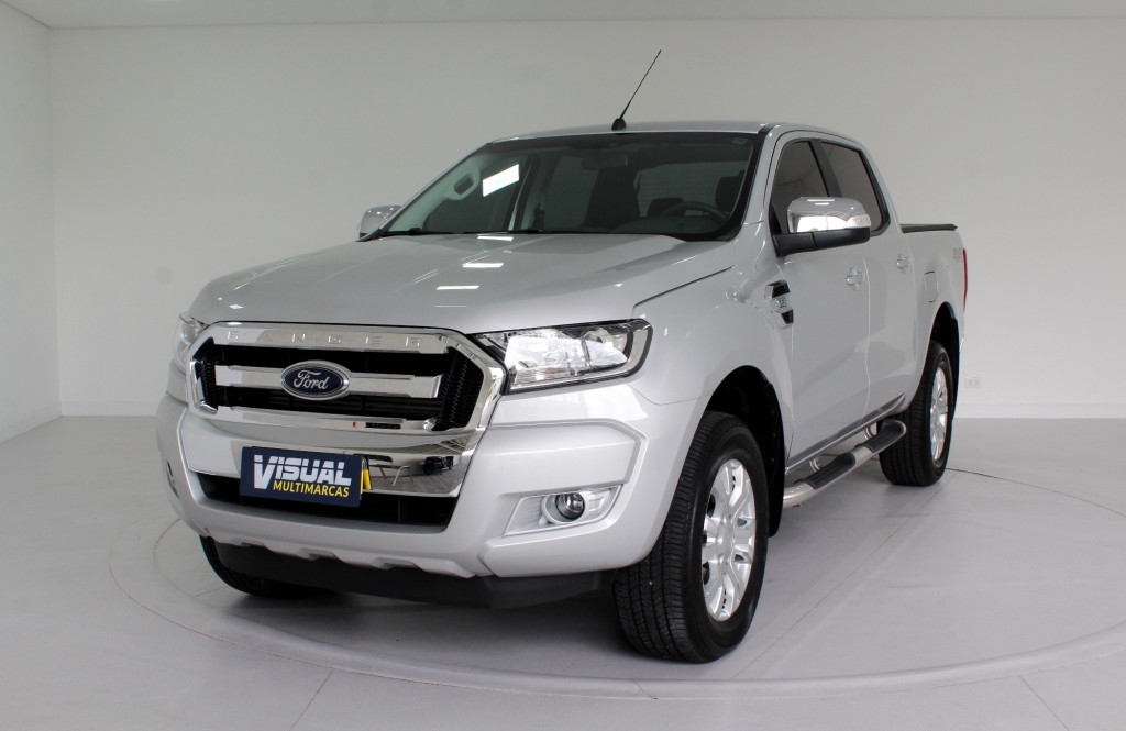 FORD RANGER 3.2 XLT TURBO DIESEL 4P AUTOMÁTICO 6M - 2019 - PRATA FORD RANGER 3.2 XLT TURBO DIESEL 4P AUTOMÁTICO 6M - 2019 - PRATA