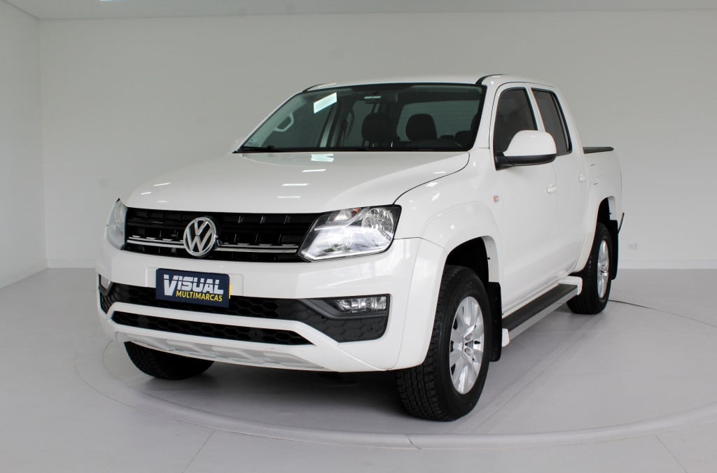VOLKSWAGEN AMAROK 2.0 TRENDLINE 4X4 CD TURBO DIESEL 4P AUTOMÁTICO 8M - 2018 - BRANCO VOLKSWAGEN AMAROK 2.0 TRENDLINE 4X4 CD TURBO DIESEL 4P AUTOMÁTICO 8M - 2018 - BRANCO