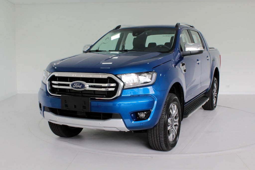 FORD RANGER 3.2 LIMITED 4X4 CD TURBO DIESEL 4P AUTOMÁTICO 6M - 2021 - AZUL **0 KM** FORD RANGER 3.2 LIMITED 4X4 CD TURBO DIESEL 4P AUTOMÁTICO 6M - 2021 - AZUL **0 KM**