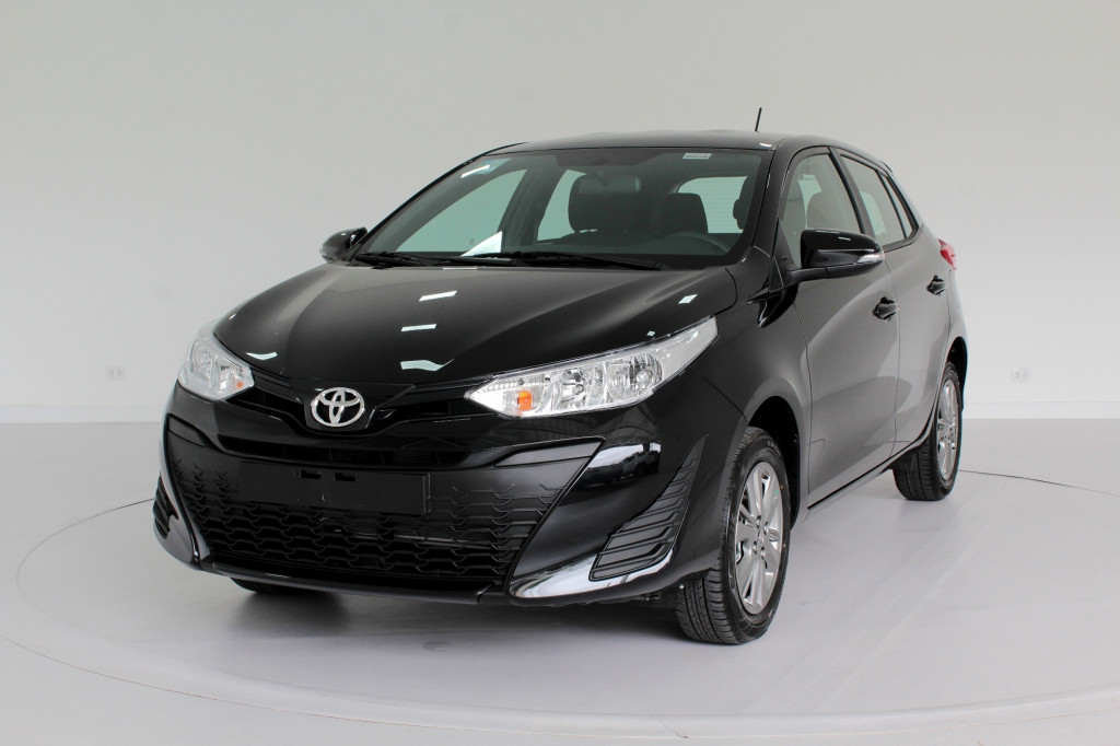 TOYOTA YARIS 1.5 XL PLUS CONNECT FLEX 4P AUTOMÁTICO CVT 7M - 2021 - PRETO **0 KM** TOYOTA YARIS 1.5 XL PLUS CONNECT FLEX 4P AUTOMÁTICO CVT 7M - 2021 - PRETO **0 KM**