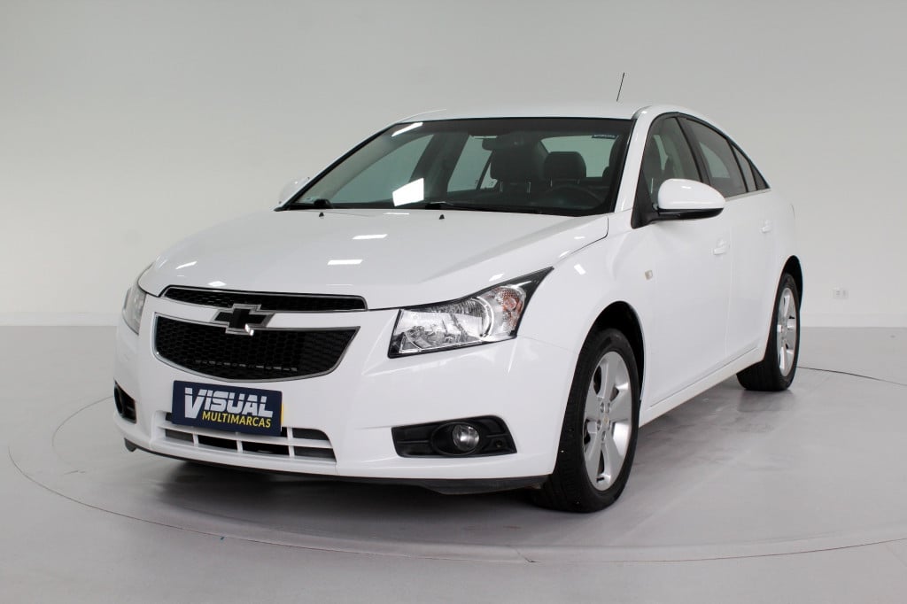 CHEVROLET CRUZE 1.8 LT FLEX 4P AUTOMÁTICO 6M - 2014 - BRANCO CHEVROLET CRUZE 1.8 LT FLEX 4P AUTOMÁTICO 6M - 2014 - BRANCO