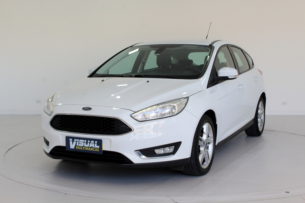 FORD FOCUS 1.6 SE FLEX 4P MANUAL - 2017 - BRANCO FORD FOCUS 1.6 SE FLEX 4P MANUAL - 2017 - BRANCO